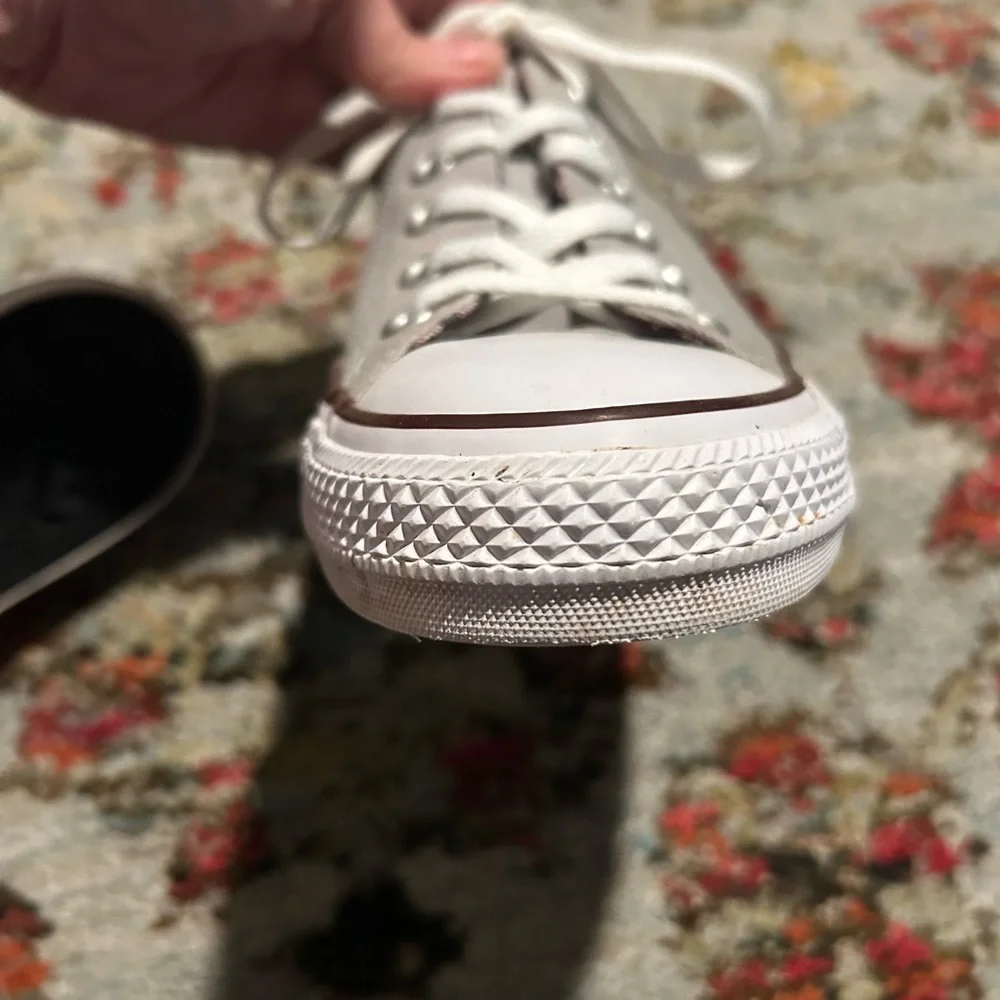 Converse All Star Woman’s Size 9 Grey and Maroon Low Top Sneakers Y2K plaid - Picture 5 of 10